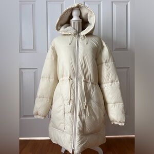 A & F AIR CLOUD women jacket, XL, new with out tag.